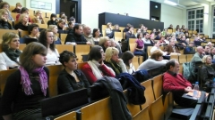Das Auditorium lauschte gespannt den Ausführungen des Historikers Dr. Thomas Schnitzler zu der Entstehung des Kurzfilms